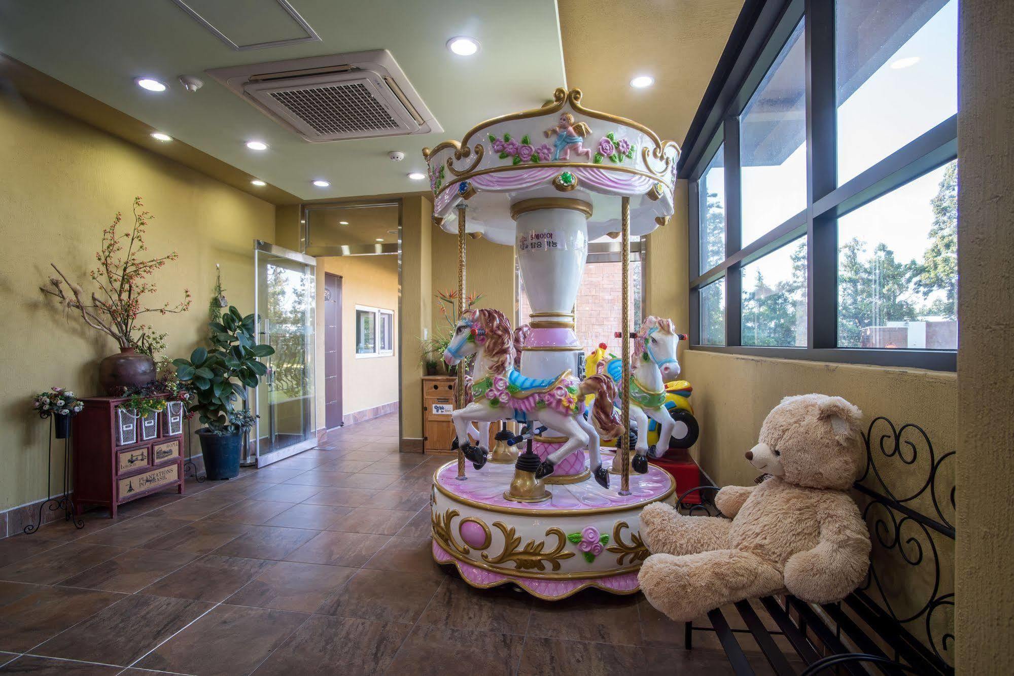 Famille Spa Resort Согвипхо Экстерьер фото