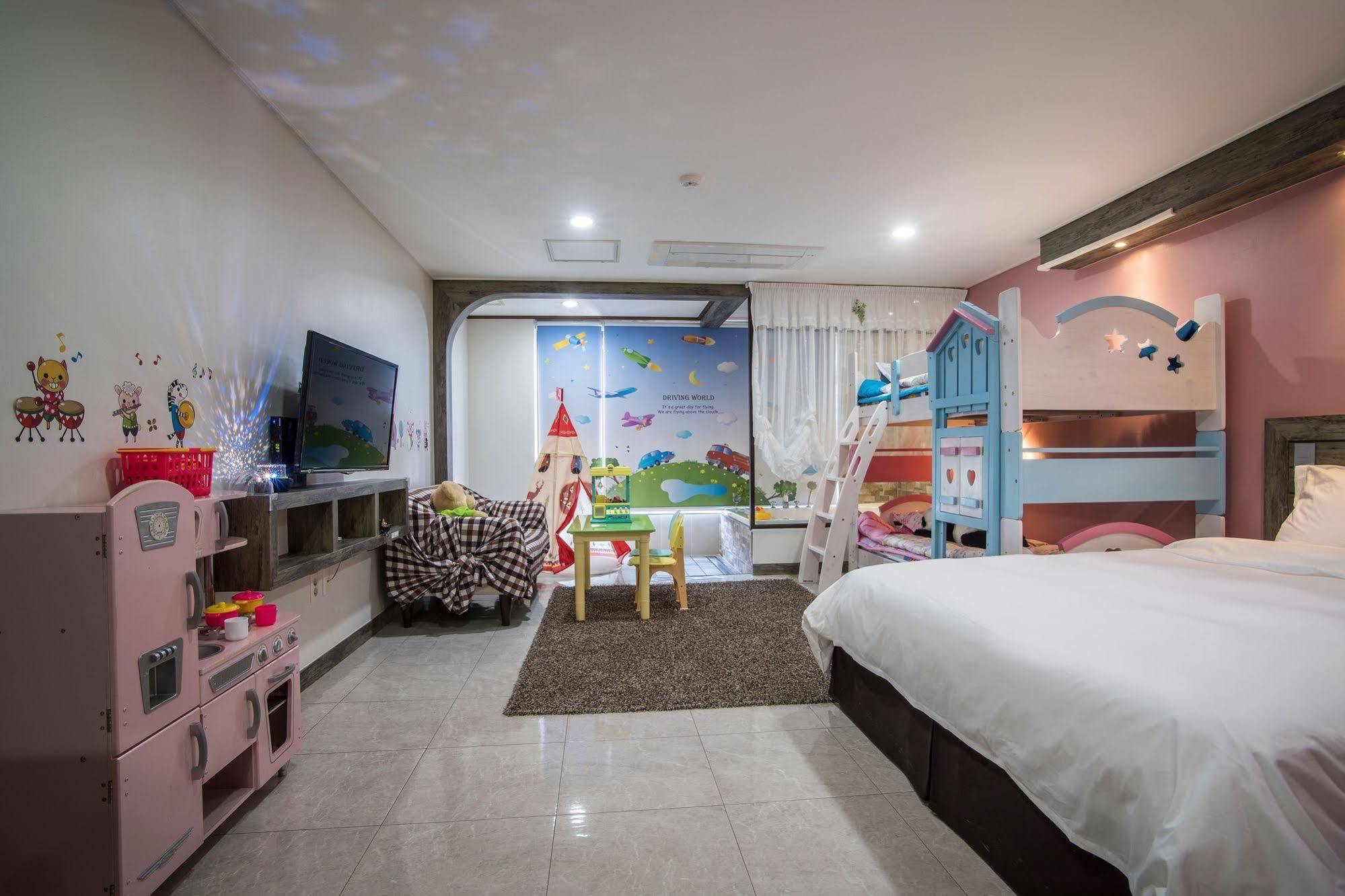 Famille Spa Resort Согвипхо Экстерьер фото