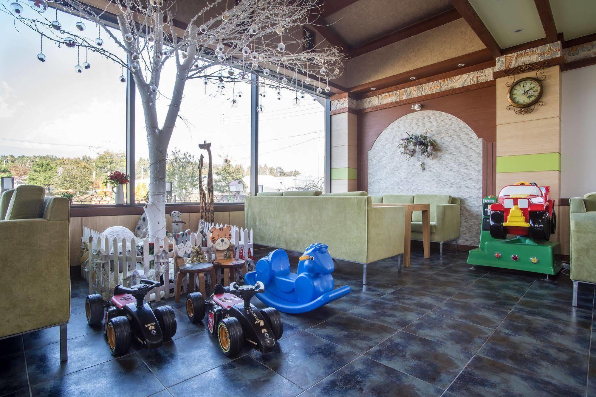 Famille Spa Resort Согвипхо Экстерьер фото