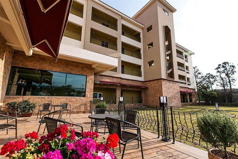 Famille Spa Resort Согвипхо Экстерьер фото